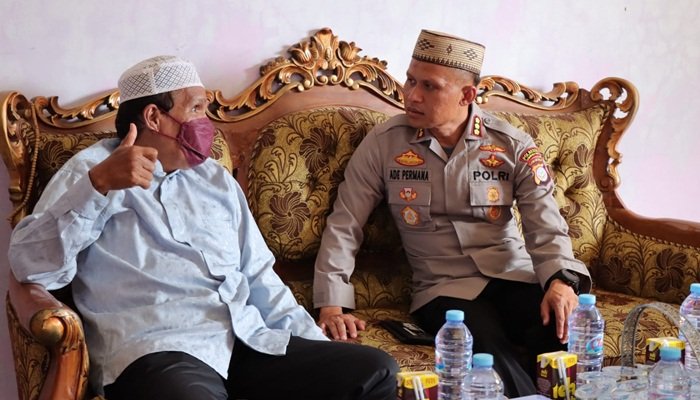 Pendekatan Antropologis dalam Praktik Kepolisian: Pengalaman Kombes Pol. Dr. Ade Permana di Gorontalo